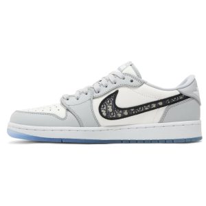 Jordan 1 Retro Low Dior