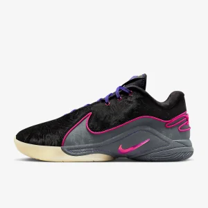 Nike LeBron 22 “Tunnel Vision”