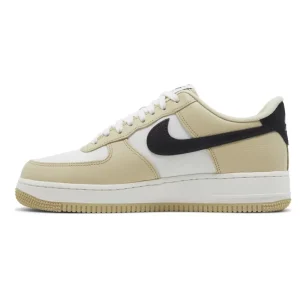 Nike Air Force 1 ’07 LX Low Team Gold